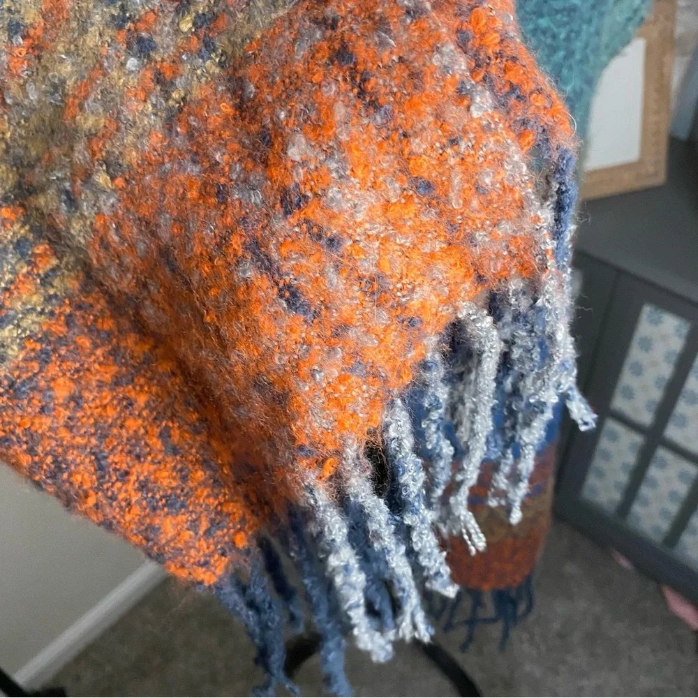 746 ruggine Colorful Plaid Knit blanket Scarf fringe rainbow plush